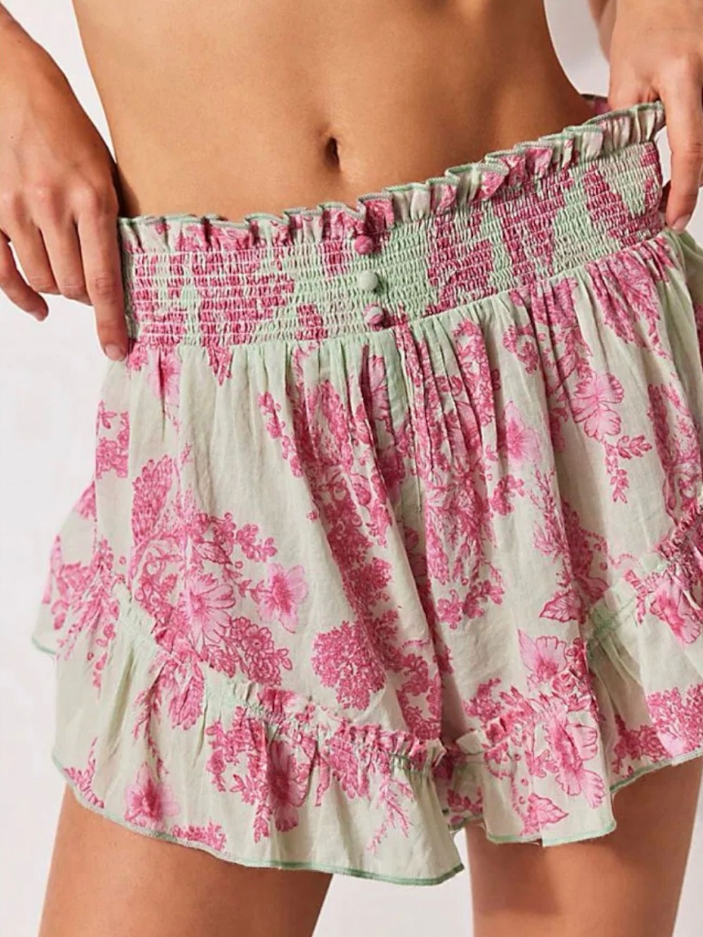 Intimately Free People Still The One Floral Smocked Ruffle Shorts Small